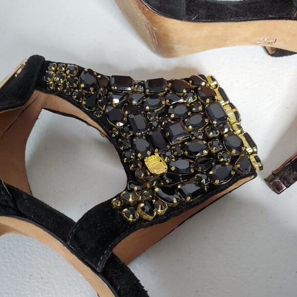 Vince Camuto Signature Suede Embellished Collar Stiletto Heels 11 - Picture 11 of 12